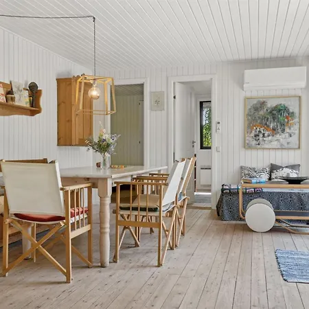 Lasse - 1-5km From The Sea By Interhome *