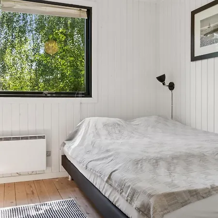 Lasse - 1-5km From The Sea By Interhome